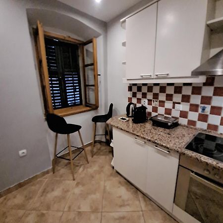 Cozy 2 Bedroom Apartment In Antique Bizanti Palace 科托尔 外观 照片