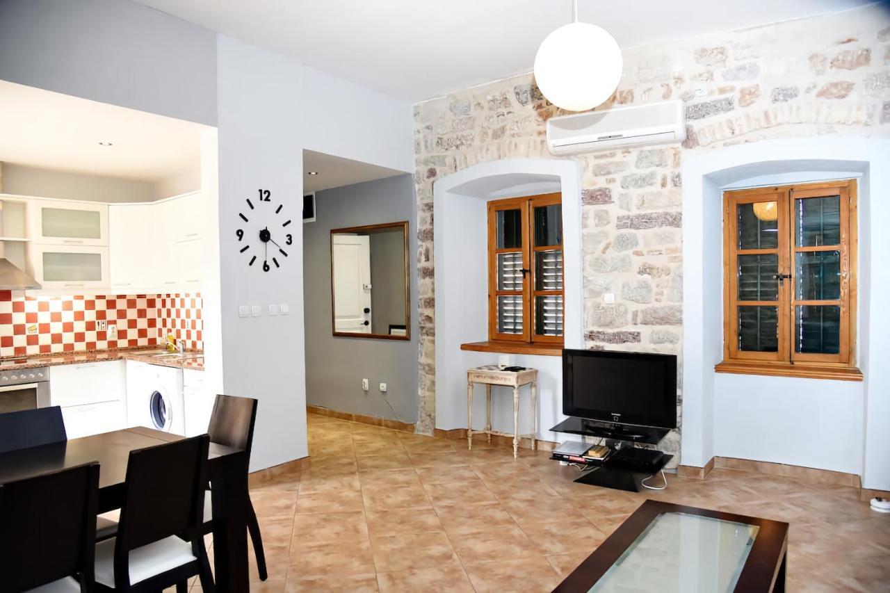 Cozy 2 Bedroom Apartment In Antique Bizanti Palace 科托尔 外观 照片