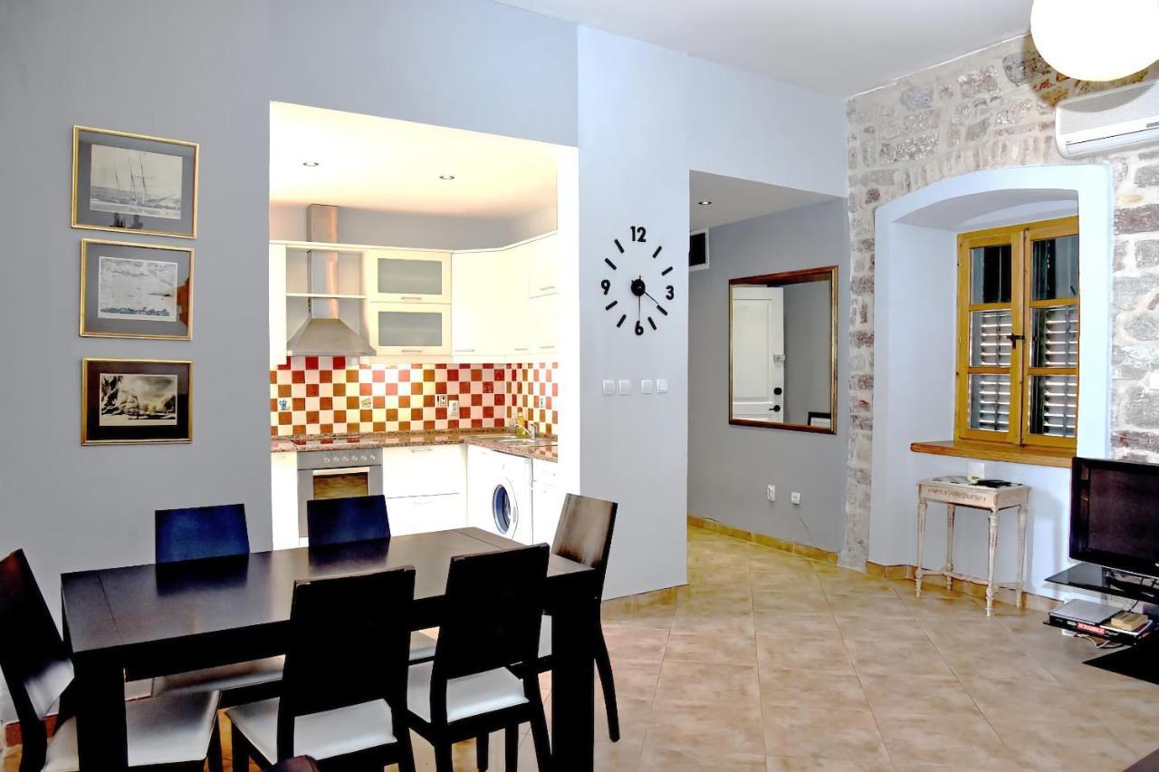 Cozy 2 Bedroom Apartment In Antique Bizanti Palace 科托尔 外观 照片