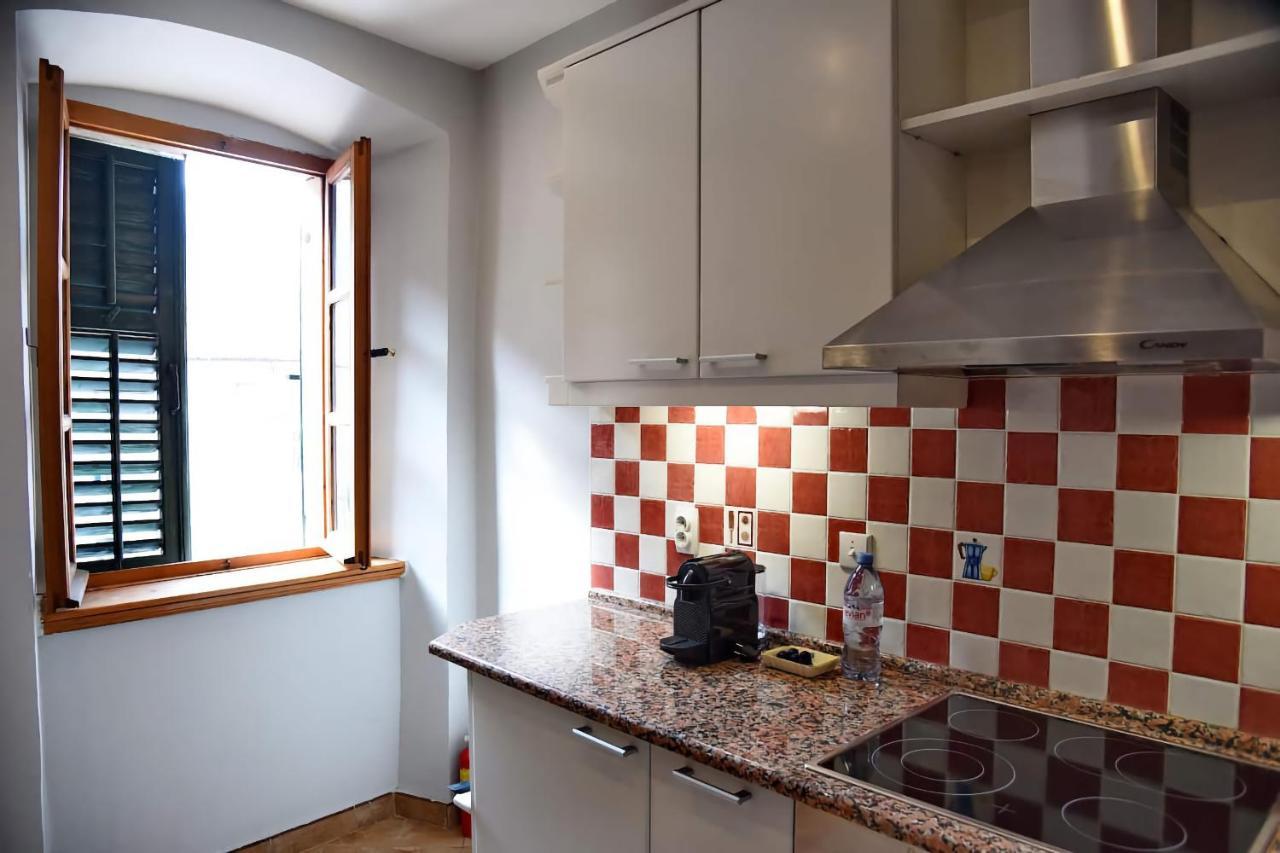 Cozy 2 Bedroom Apartment In Antique Bizanti Palace 科托尔 外观 照片